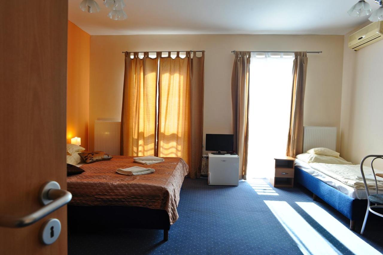 Papillon Apartment Budapest Extérieur photo