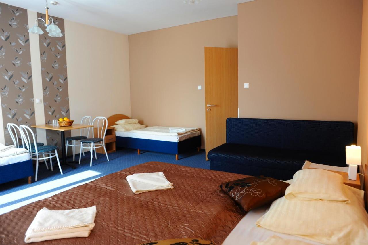 Papillon Apartment Budapest Extérieur photo